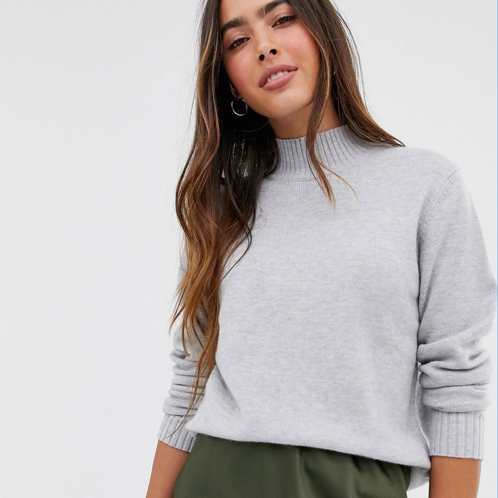 Women’s Vila knitted sweater with high neck in light gray